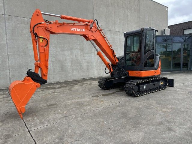 2012 Hitachi ZX60 USB-3F Midi-Bagger