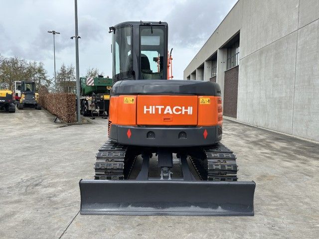 2012 Hitachi ZX60 USB-3F Midi-Bagger