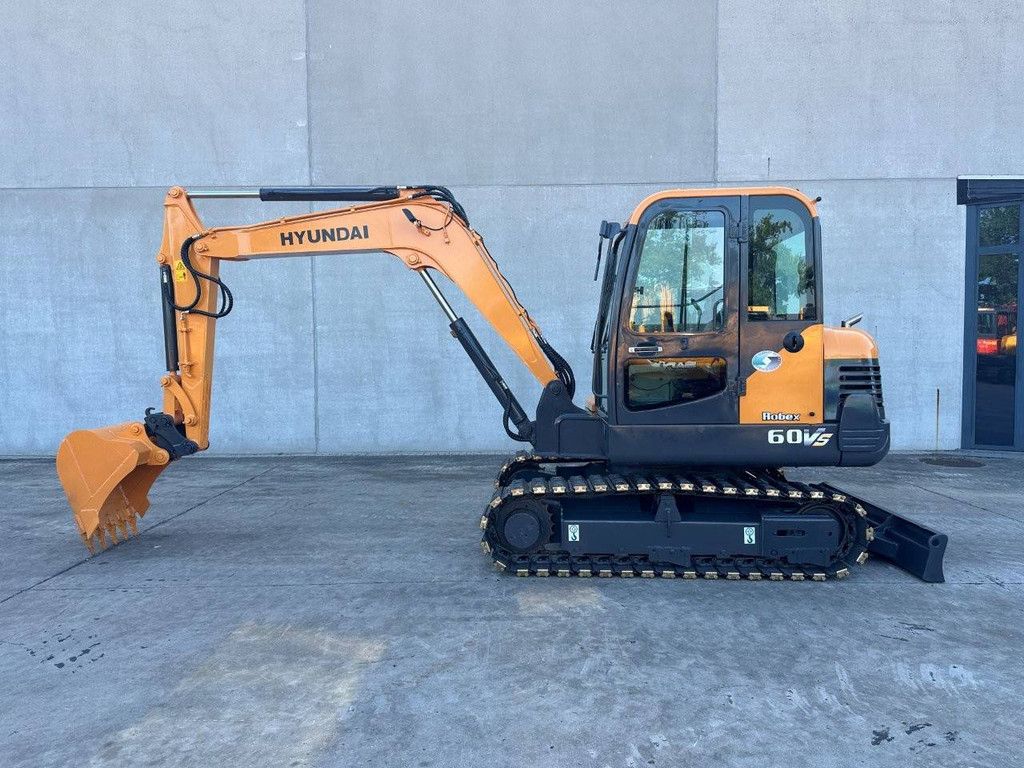 Hyundai R60VS Diesel-Midi-Bagger, Baujahr 2018