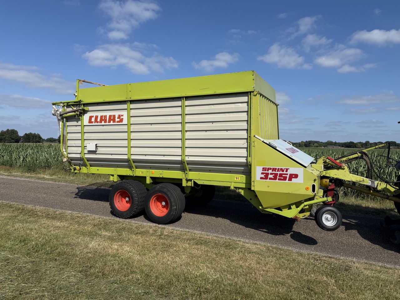 Claas 335 P sprint opraapwagen ladewagen