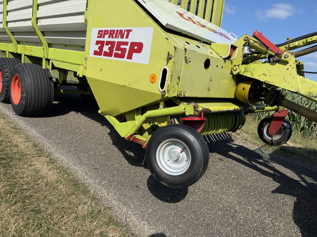Claas 335 P sprint opraapwagen ladewagen