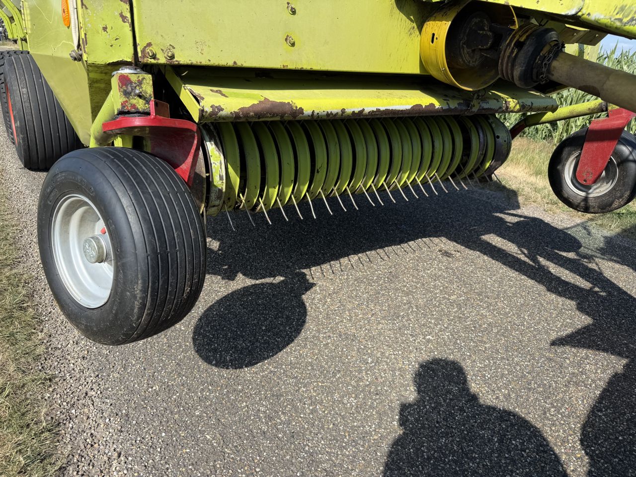 Claas 335 P sprint opraapwagen ladewagen