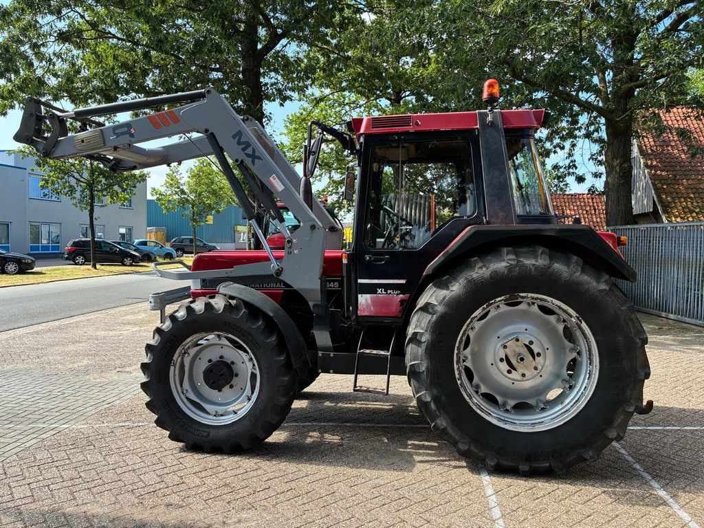 Case 845 XL plus