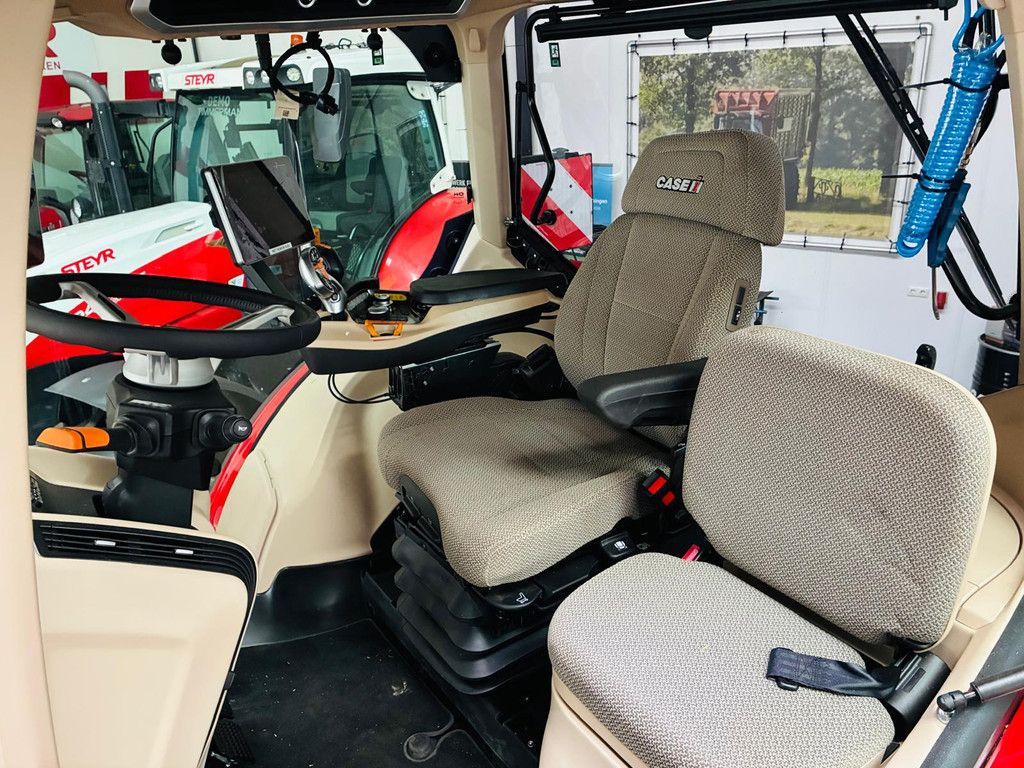 Case Puma 220CVX