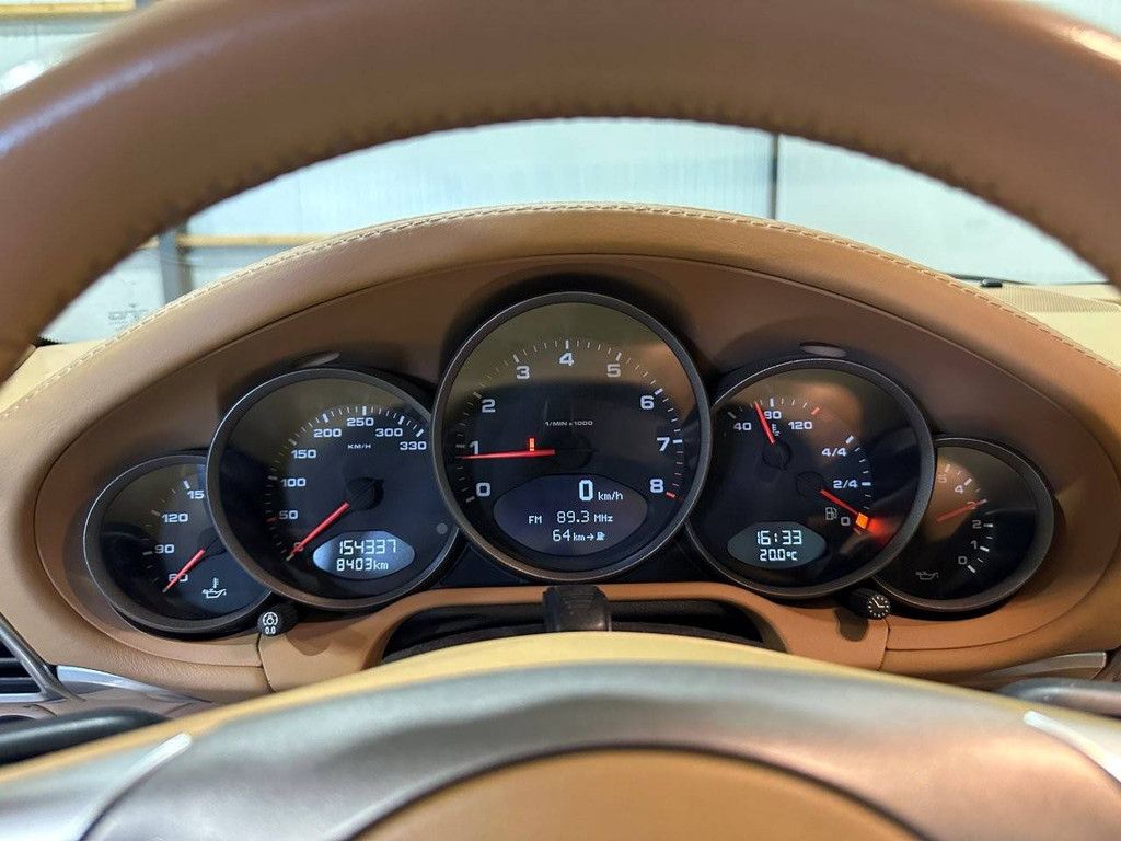 Passenger car Porsche 911 Carrera 997 Petrol 355 hp 2006
