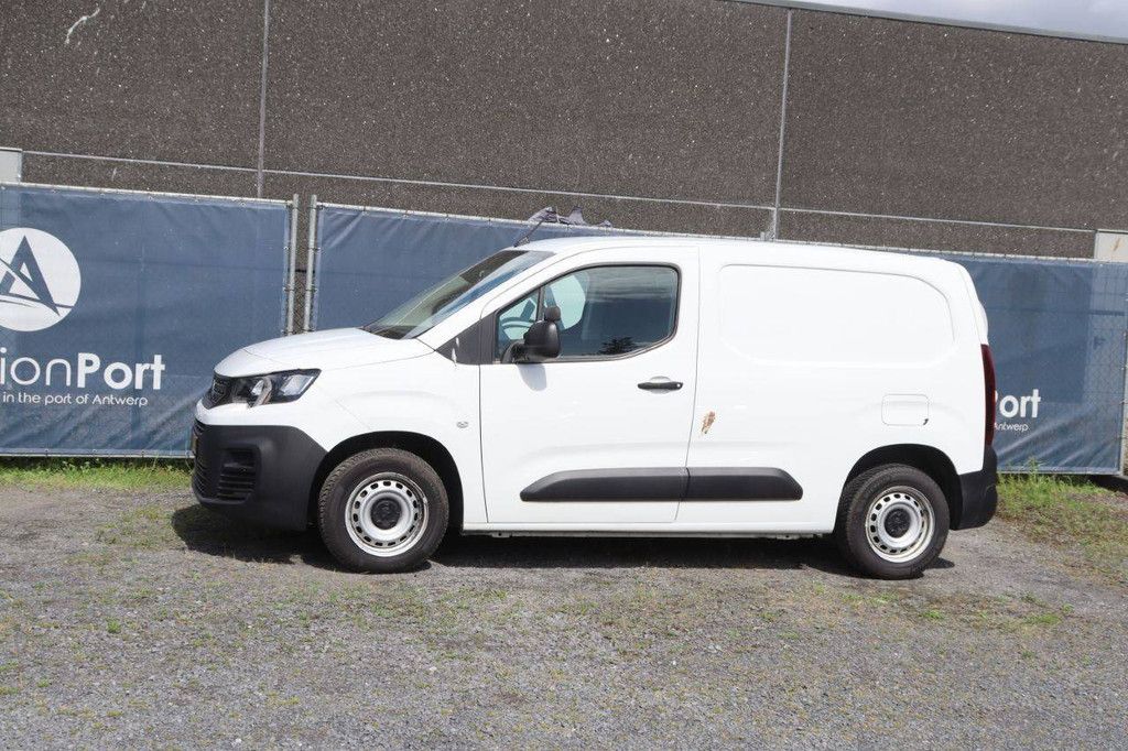 Peugeot Partner Diesel 76hp Van 2021