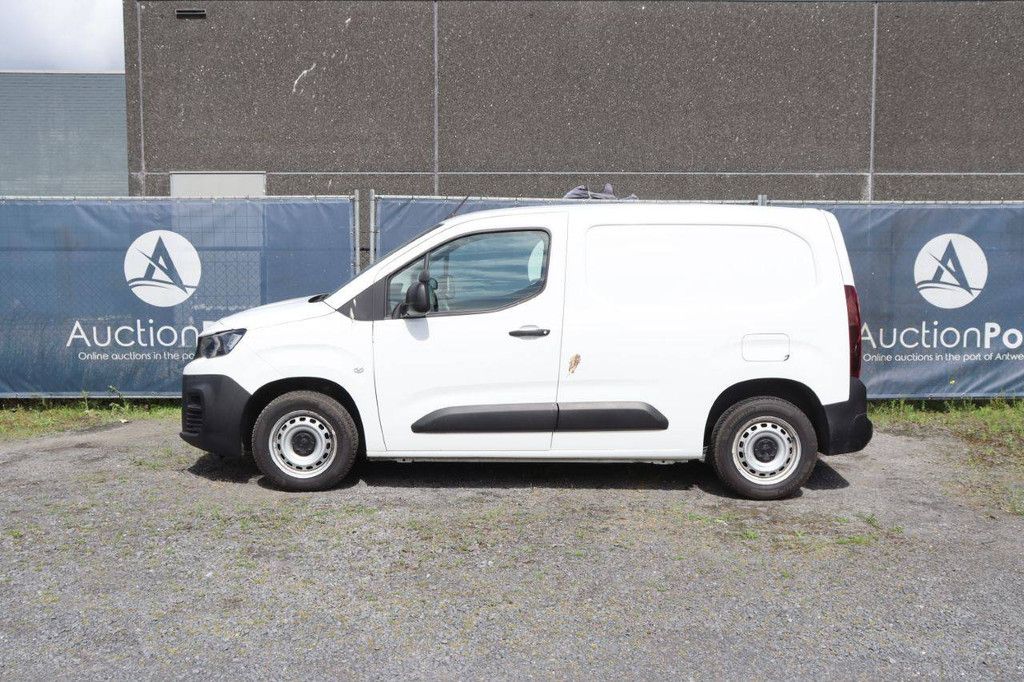 Peugeot Partner Diesel 76hp Van 2021