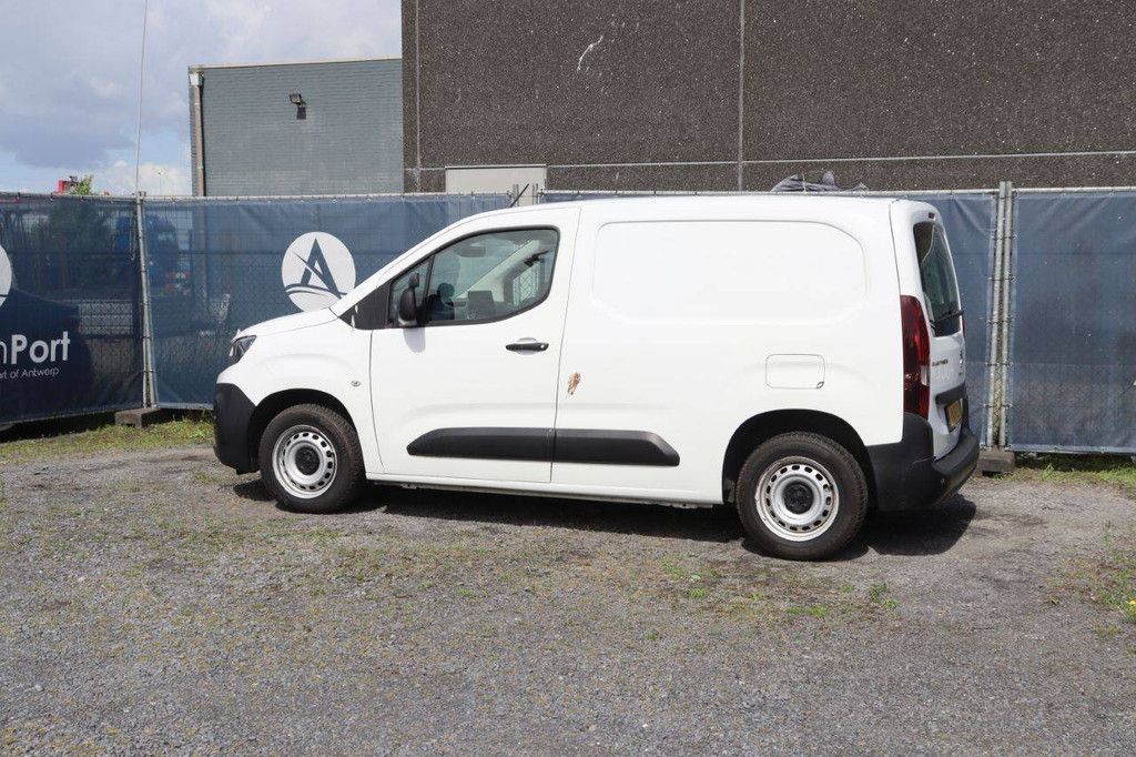 Peugeot Partner Diesel 76hp Van 2021