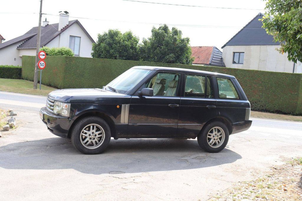 SUV Land Rover Range Rover LM Vogue Diesel 177 PS 2004