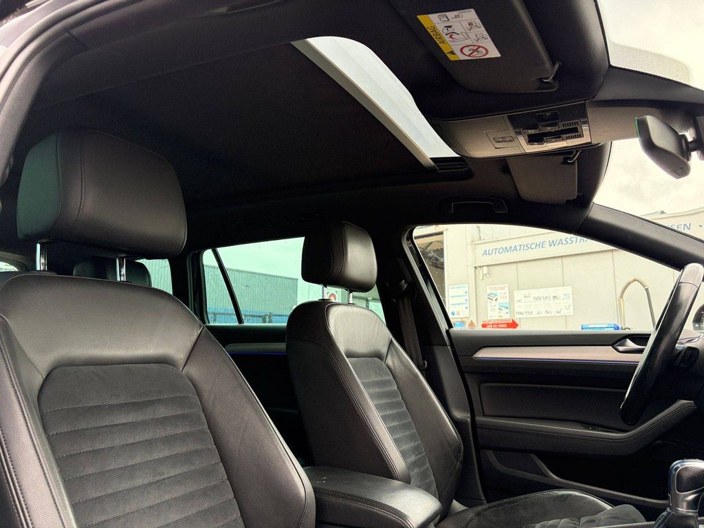 Passenger car Volkswagen Passat GTE Hybrid Petrol/Electric 157hp 2015 (Margin)