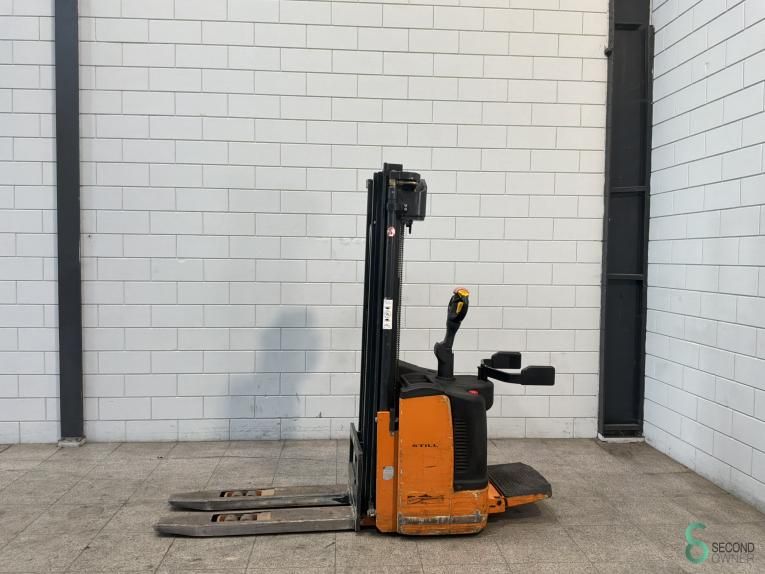 Stackers Electric Still EGV-S14 2003