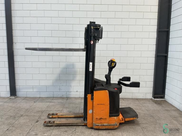 Stackers Electric Still EGV-S14 2003