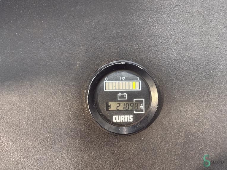 Stackers Electric Still EGV-S14 2003