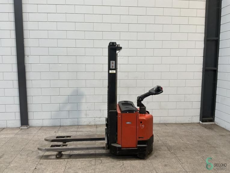 Stackers Electric BT SWE120 2008