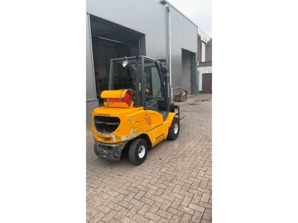 Forklift Jungheinrich TFG30S LPG 3000kg 1.2m (Margin)