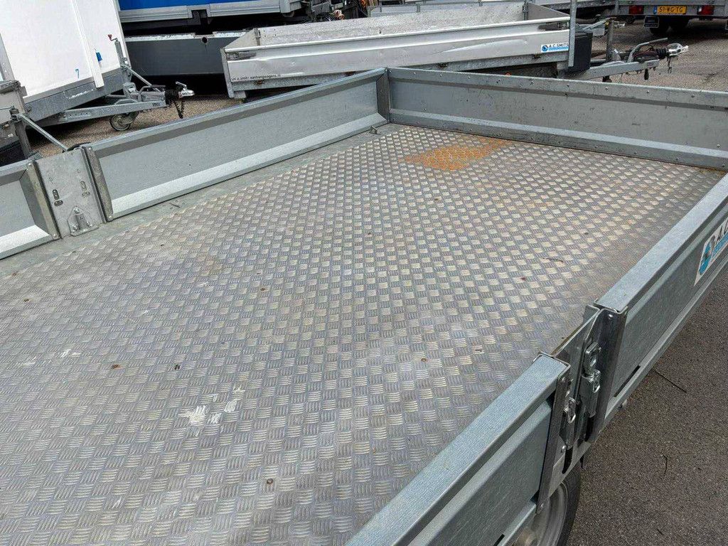 Machinetransporter Nugent Beavertail 2024
