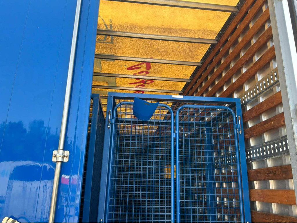 Cargo bed for car or truck