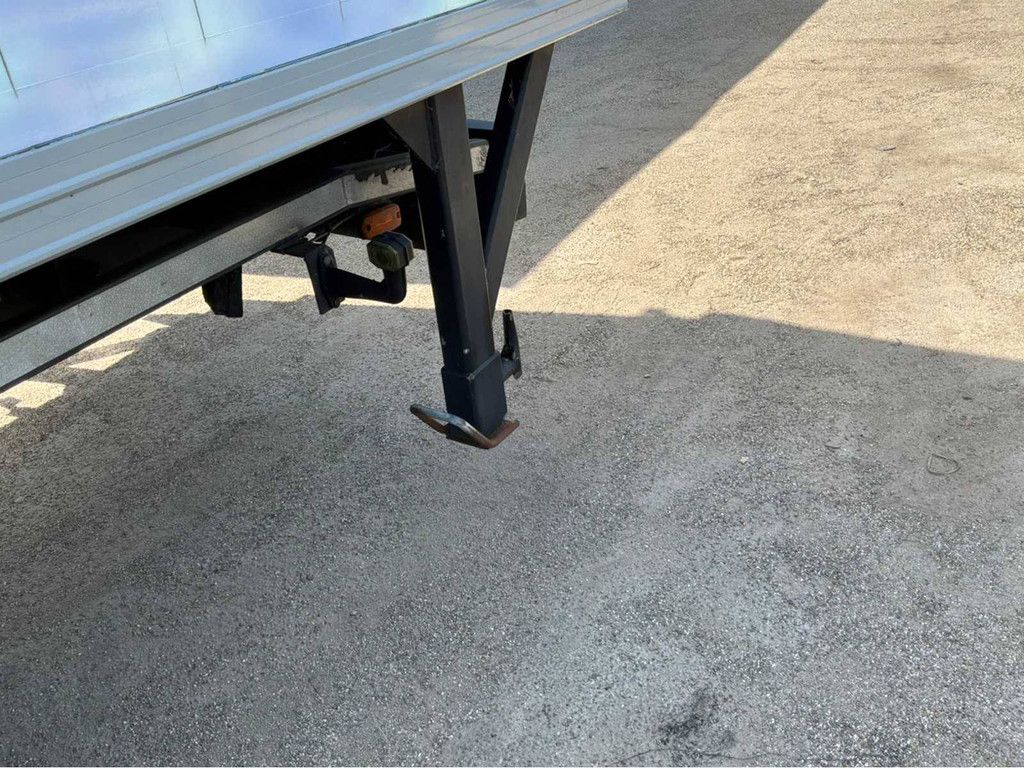Cargo bed for car or truck