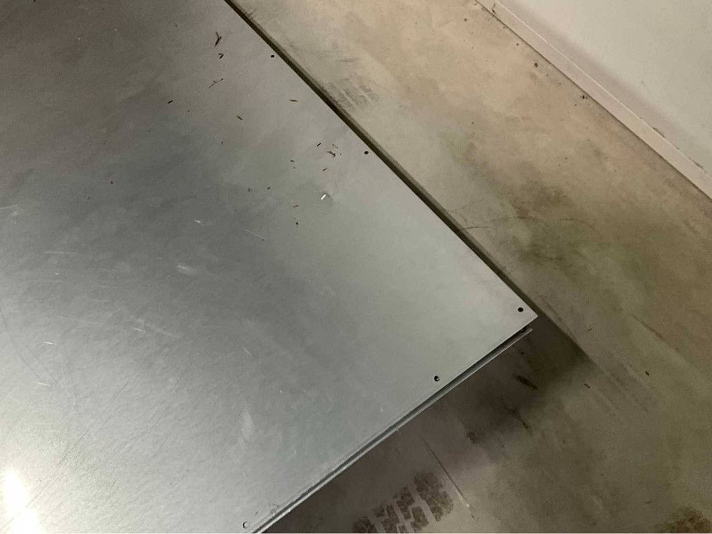Steel plates 4 pieces