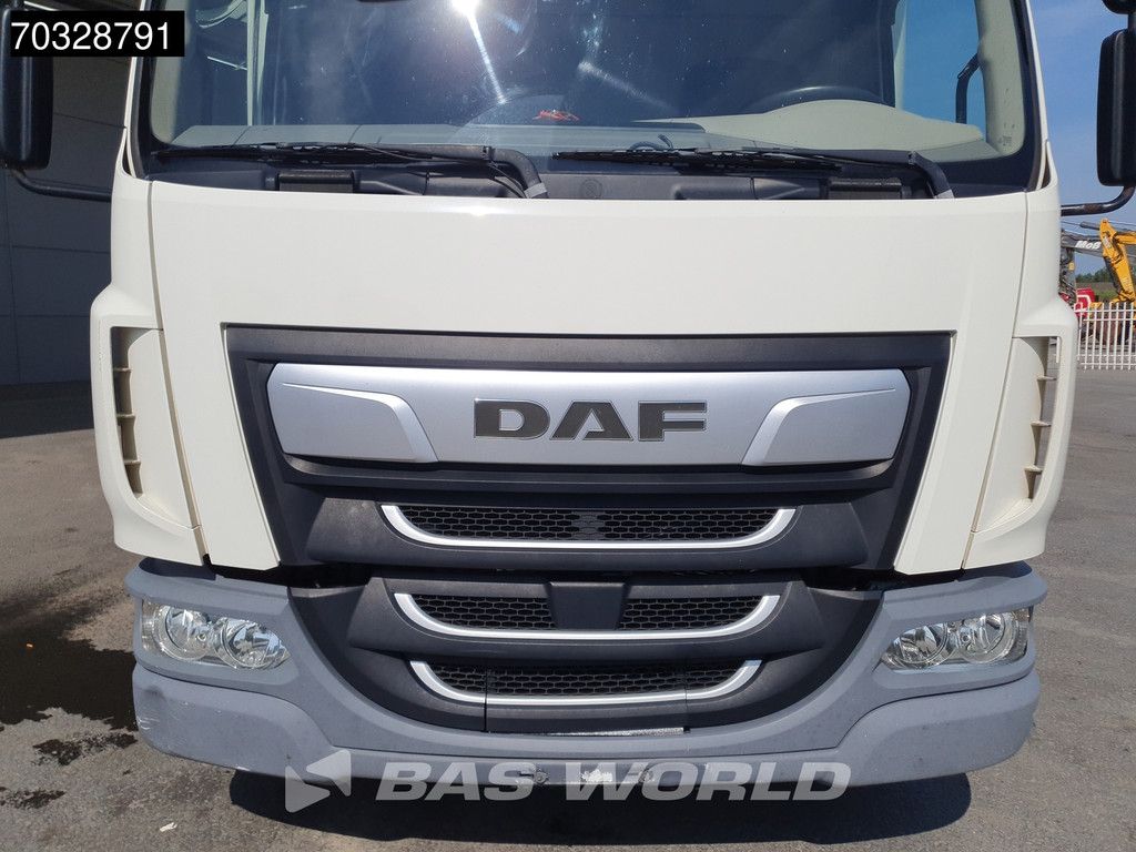 DAF LF LF 210 4X2 12t 8,70m Box Automatic Tailgate Euro 6