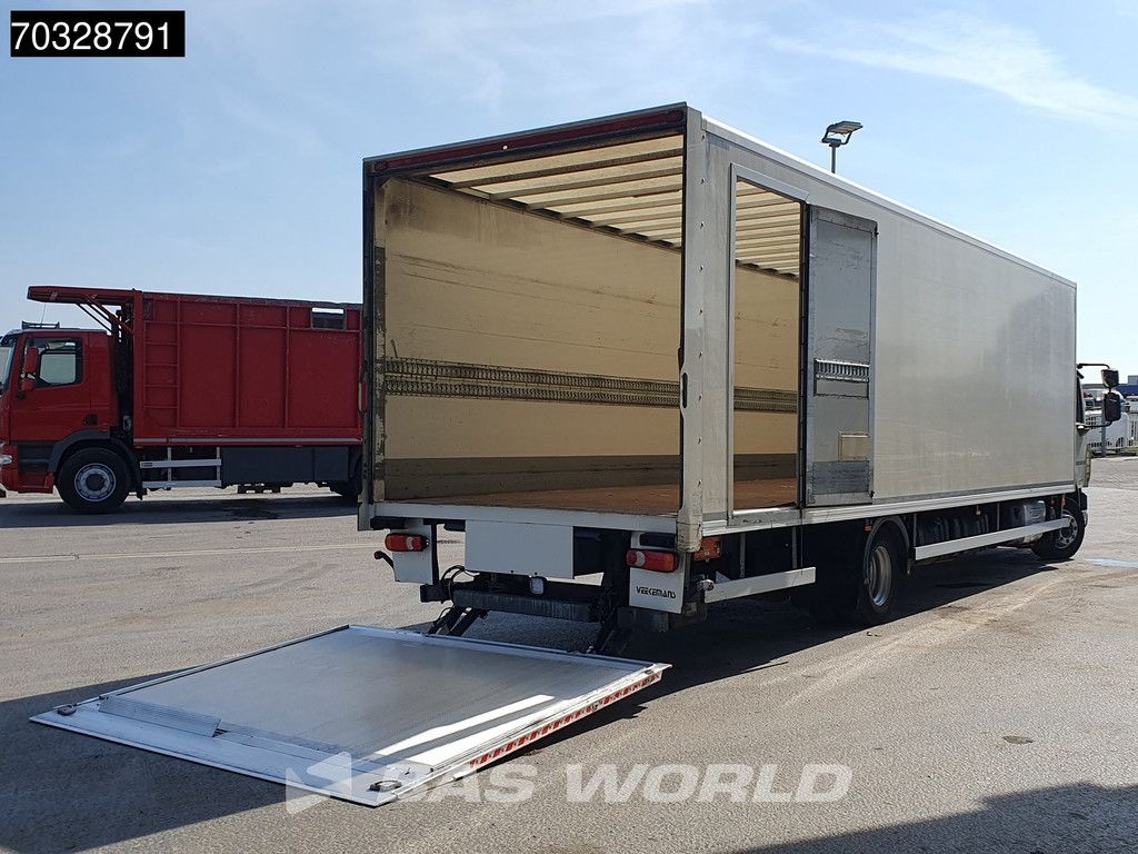 DAF LF LF 210 4X2 12t 8,70m Box Automatic Tailgate Euro 6