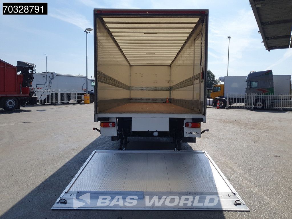 DAF LF LF 210 4X2 12t 8,70m Box Automatic Tailgate Euro 6