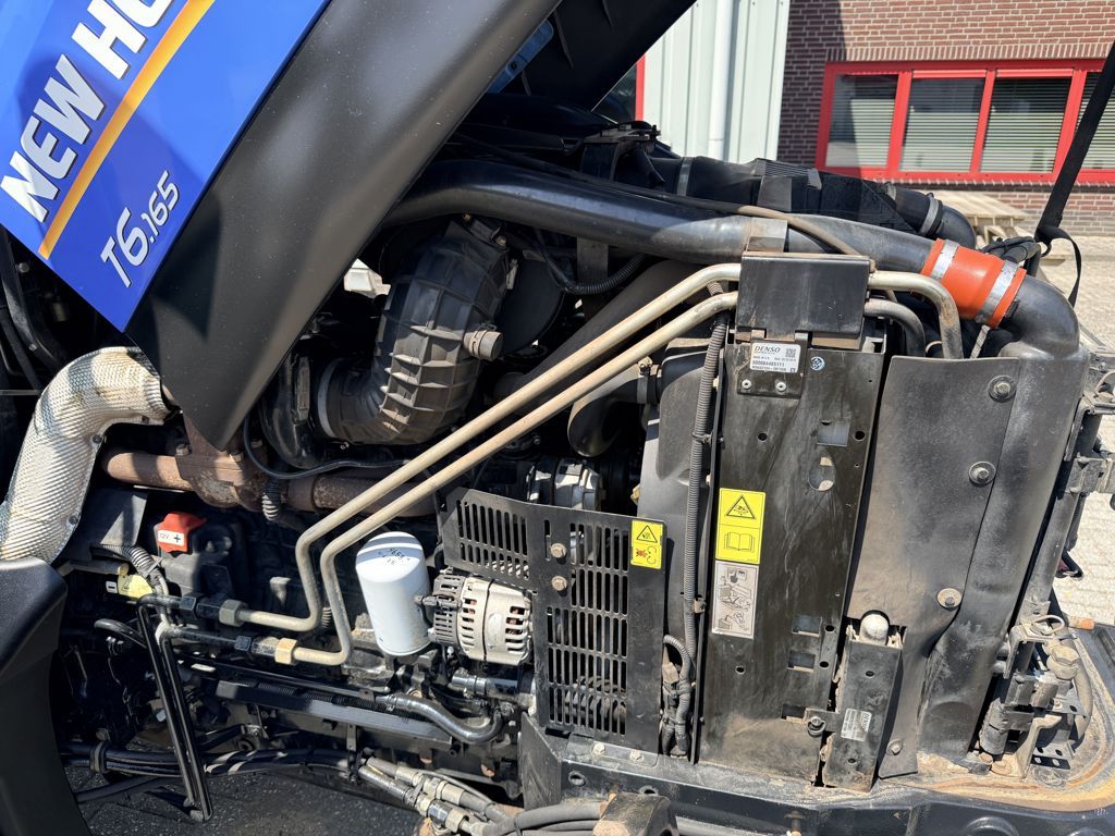 New Holland T6.165 Electro Command