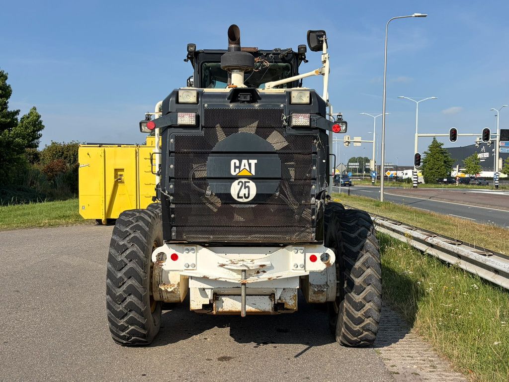Caterpillar 120M2