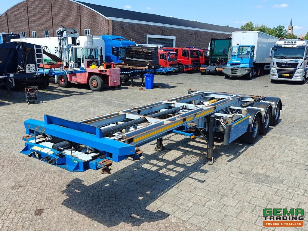 Burg BPO 15-27 CCXGX 3-Axle BPW - LZV Dolly - Lift/Steering Axle - Electric-Hydraulic Sliding Table - 20FT