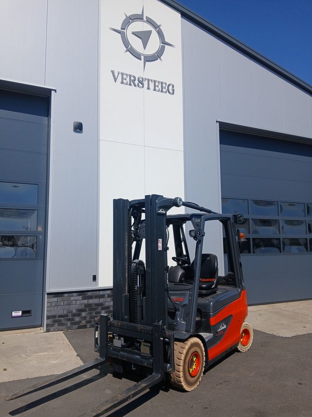 Linde E25-01