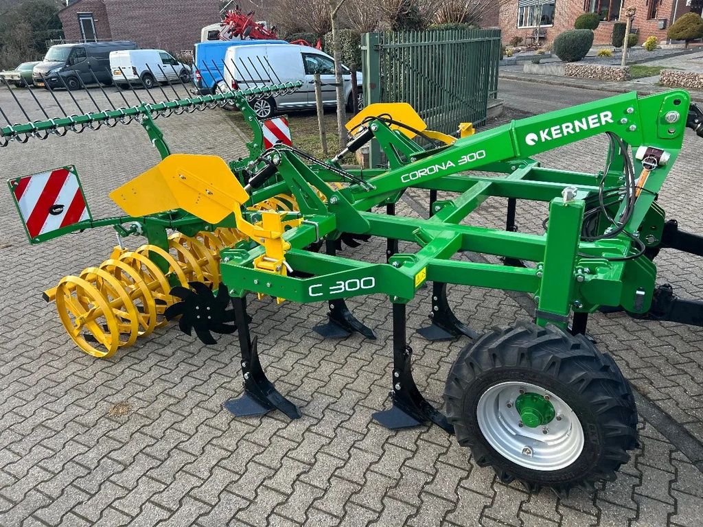 Kerner Corona 300 sterwiel cultivator