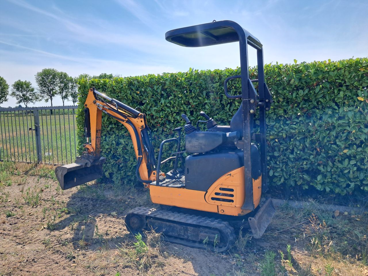 Minigraver Hanix H09D / Minikraan / Graafmachine / Kubota