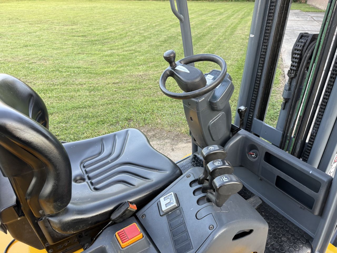 Jungheinrich 1500KG elektrisch triplo 5.5M sideshift