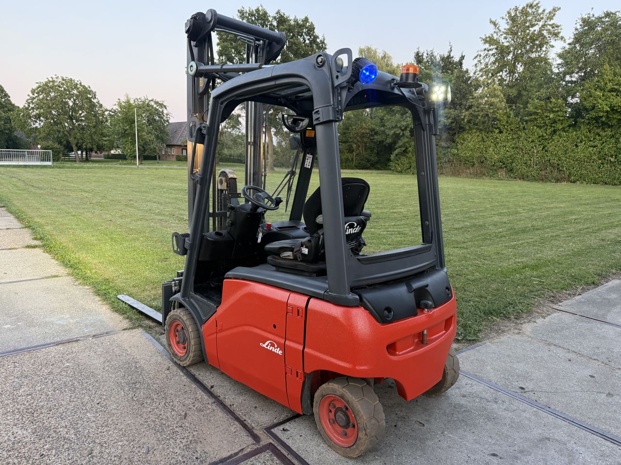 Linde 1600KG elektrisch freelift Sideshift 4e ventiel