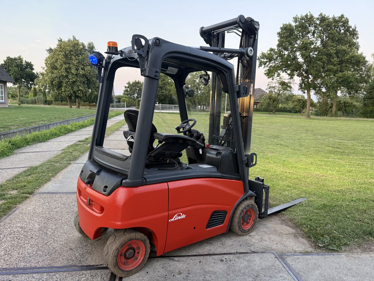 Linde 1600KG elektrisch freelift Sideshift 4e ventiel