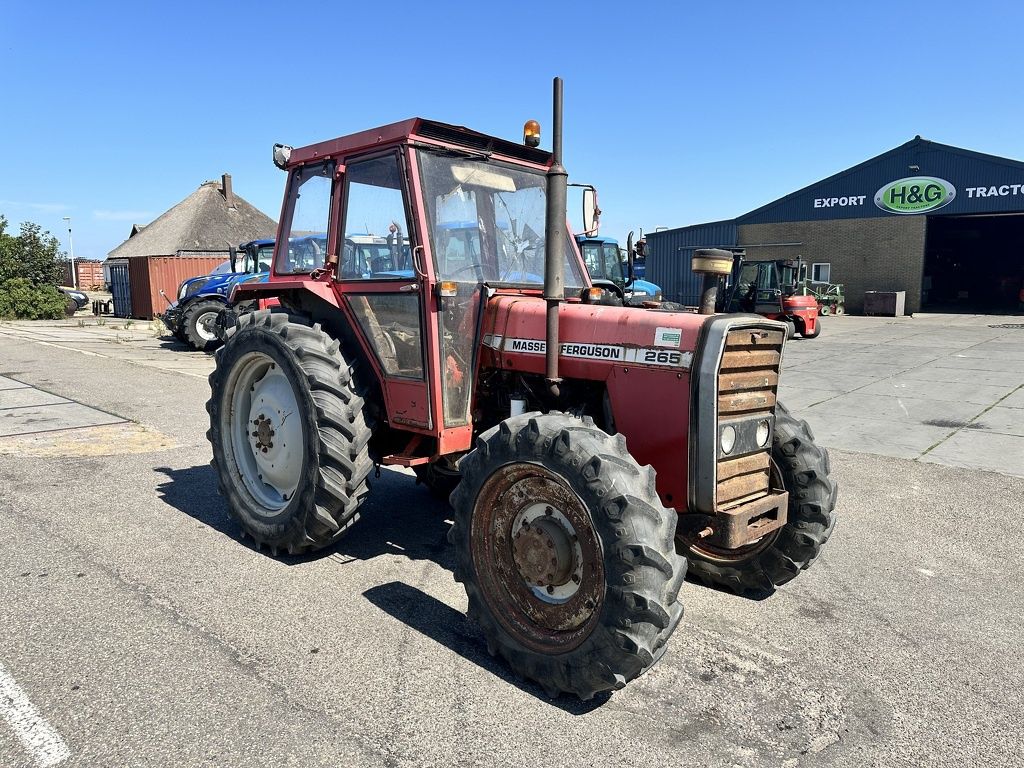 Massey-Ferguson 265