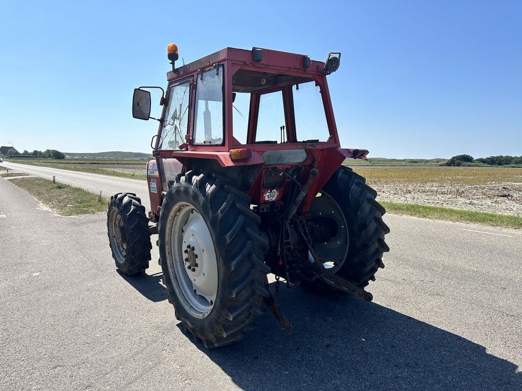 Massey-Ferguson 265