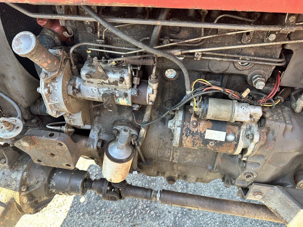 Massey-Ferguson 265