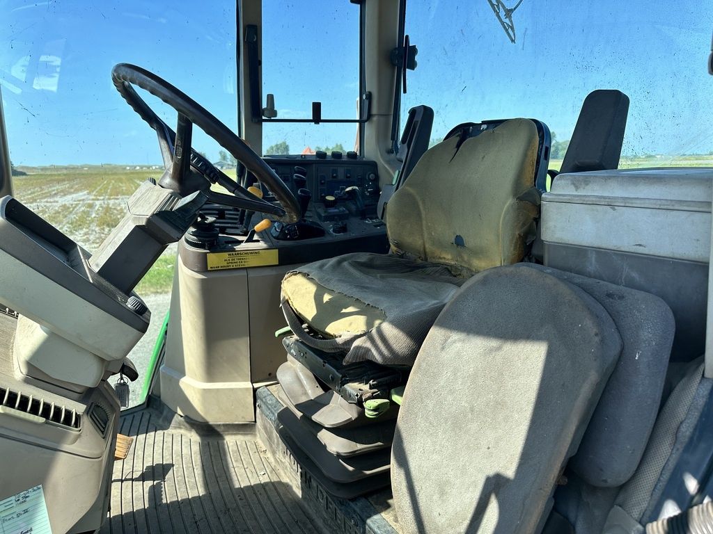 John Deere 6310