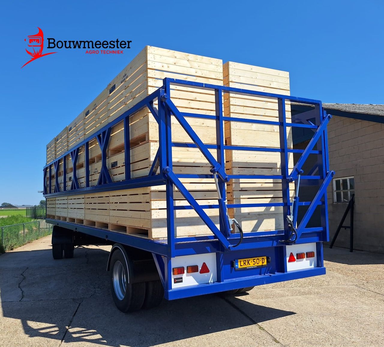Mooie 20-tons kistenwagen aangeboden met hydraulische zijkleppen