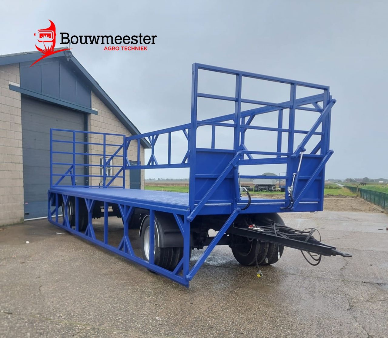 Mooie 20-tons kistenwagen aangeboden met hydraulische zijkleppen