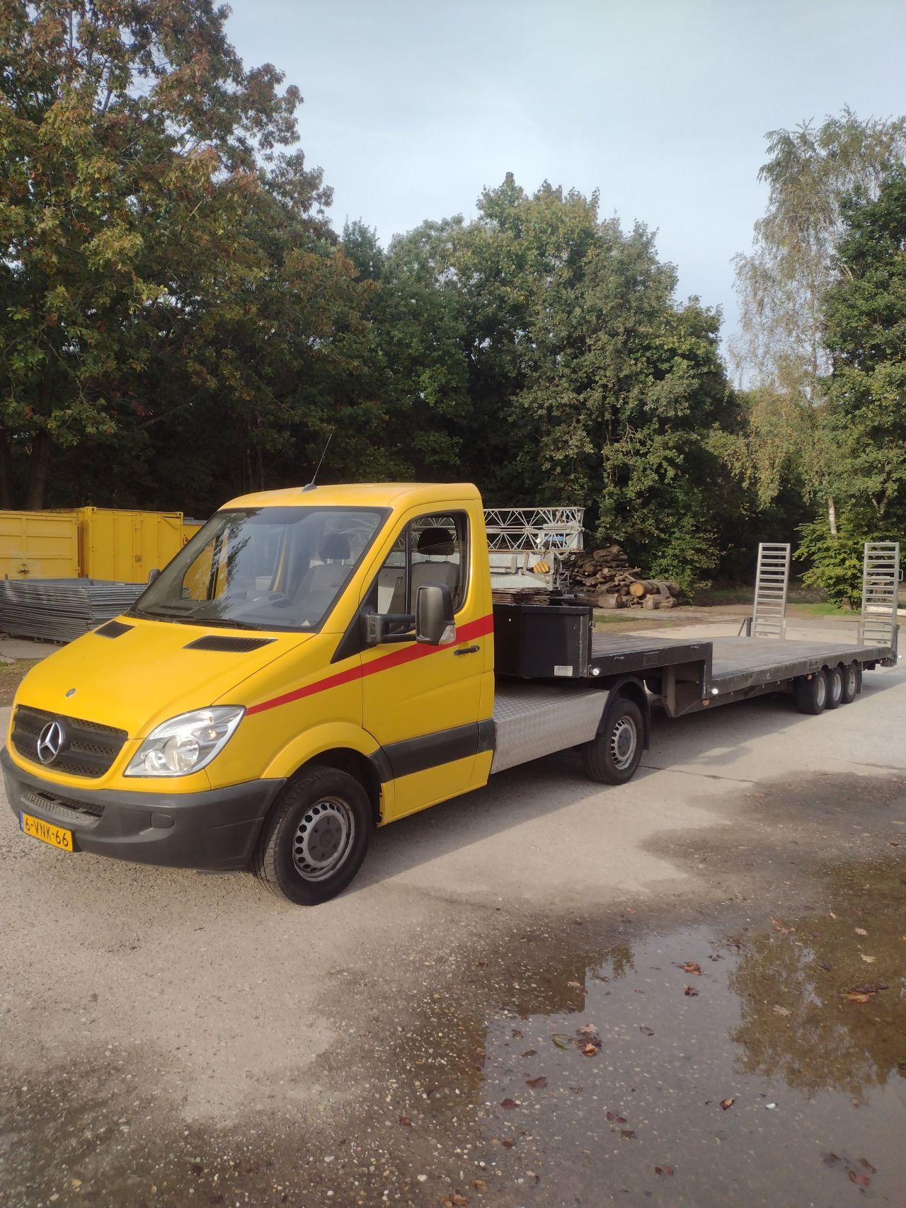 Mercedes Sprinter Be combinatie veldhuizen trailer