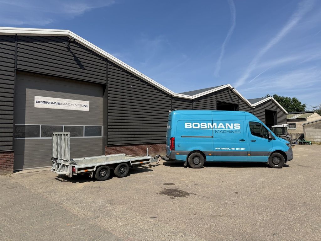 Vlemmix 2700 kg machinetransporter 300x150 gebruikt Belgische papieren