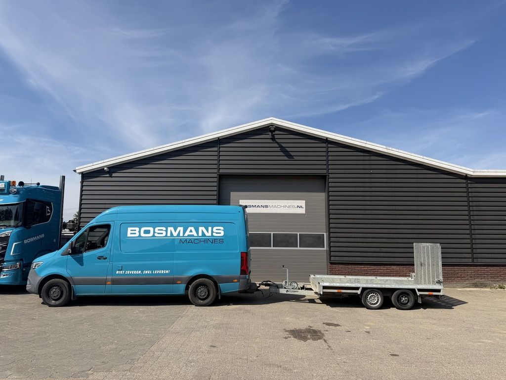 Vlemmix 2700 kg machinetransporter 300x150 gebruikt Belgische papieren