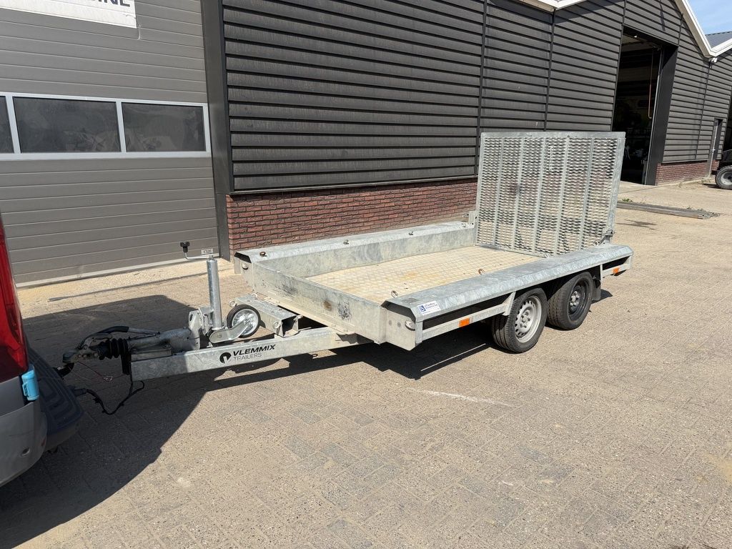 Vlemmix 2700 kg machinetransporter 300x150 gebruikt Belgische papieren