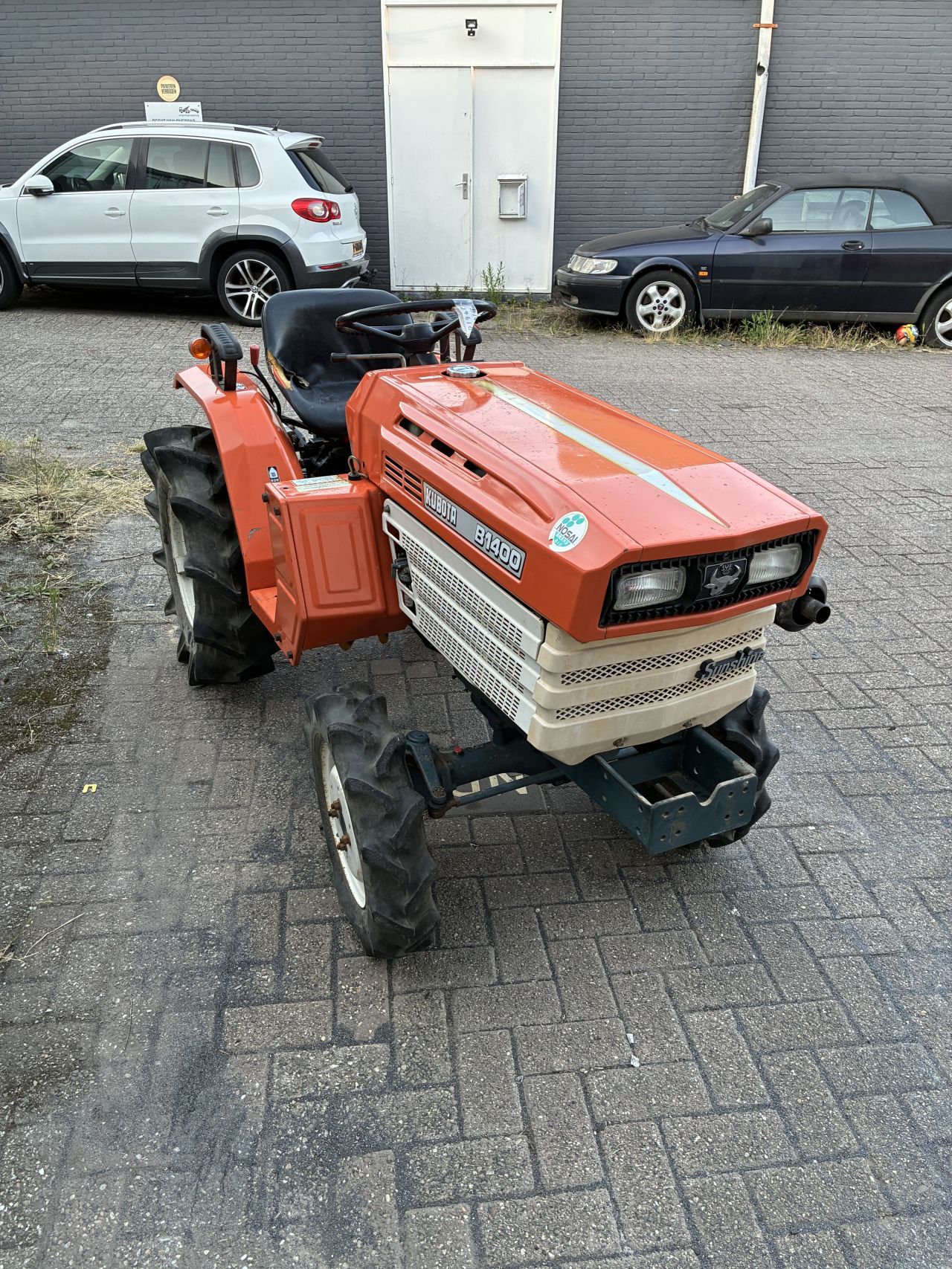 Kubota b1400 4x4 met Grondfrees