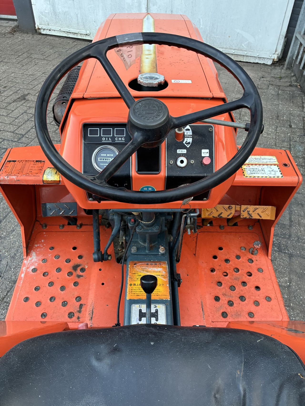 Kubota b1400 4x4 met Grondfrees