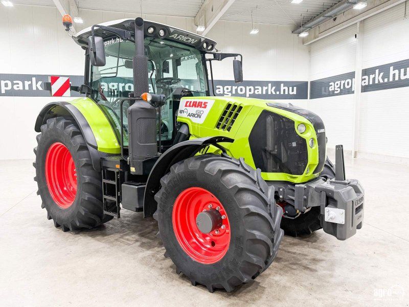 Claas Arion 610