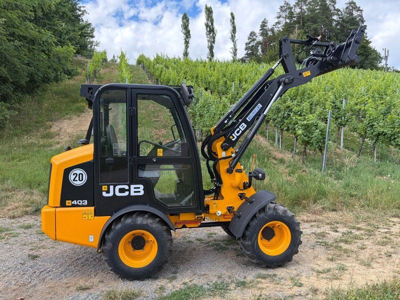 JCB 403 Agri