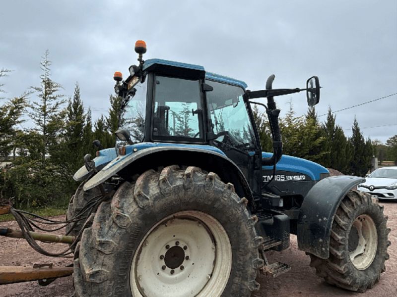 New Holland TM 165 RANGE